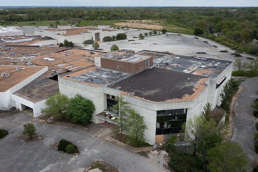 Jamestown Mall by Michael Clubb, Post-Dispatch