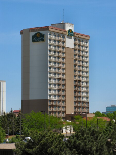 La Quinta Inn & Suites Bloomington West