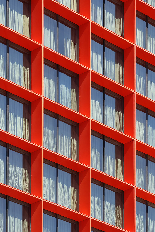 Hesperia Tower by Michiel van Dijk