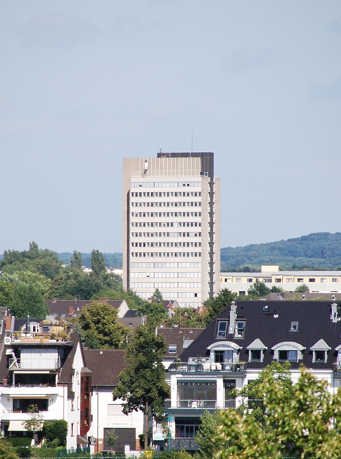 Dienstgebäude Platanenweg by Huopa