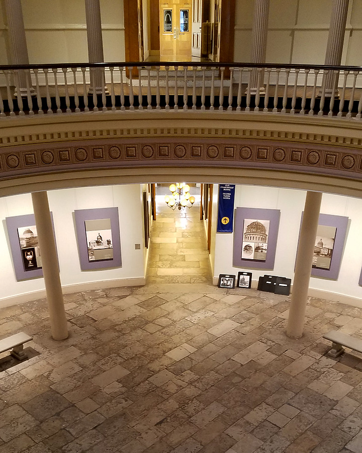 Old Courthouse by Ryan Hildebrand