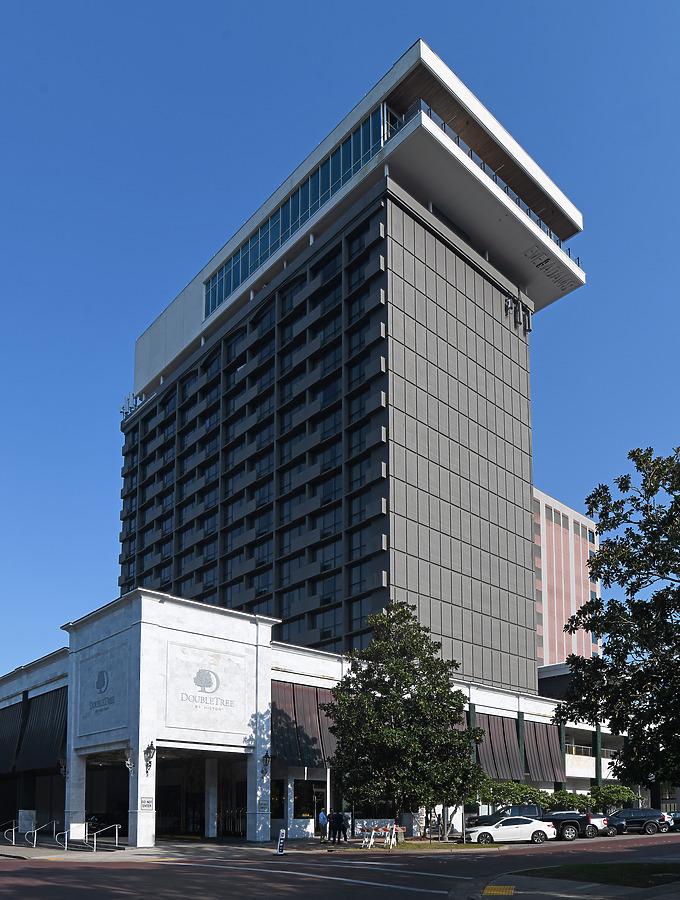 DoubleTree by Hilton Hotel Tallahassee by John W. Cahill