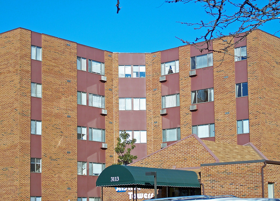 Skyline Towers Apartments by Ryan Hildebrand
