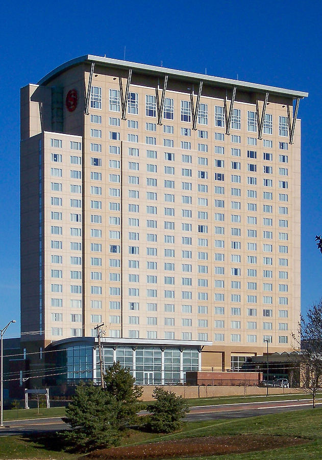 Sheraton Overland Park by Ryan Hildebrand