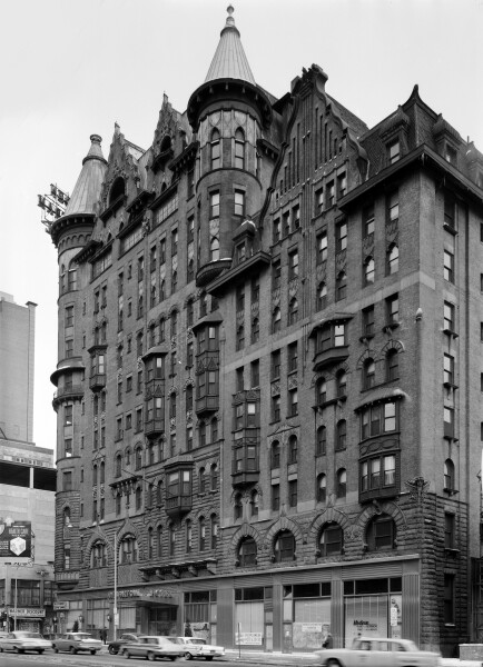 Walton Hotel
