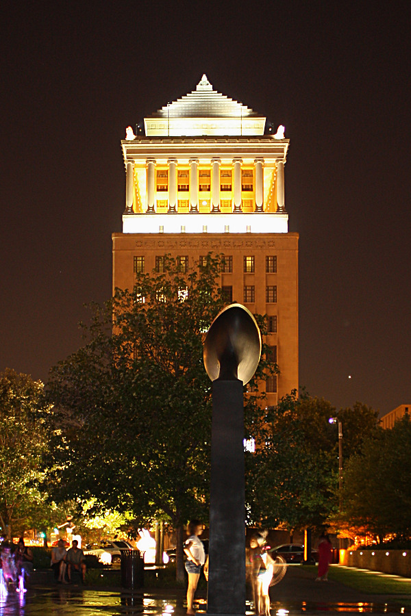 Civil Courts Building by Ryan Hildebrand
