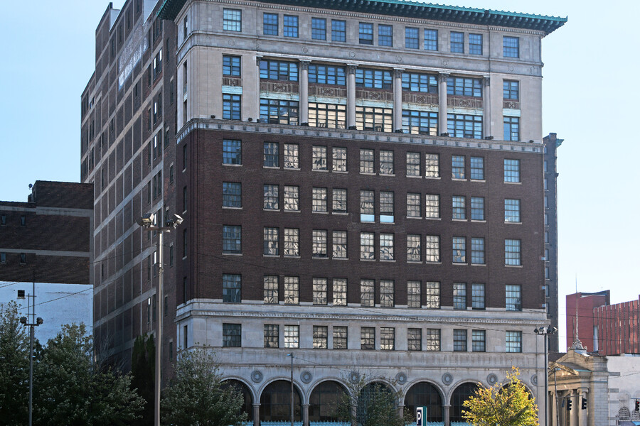 LaSalle Apartments