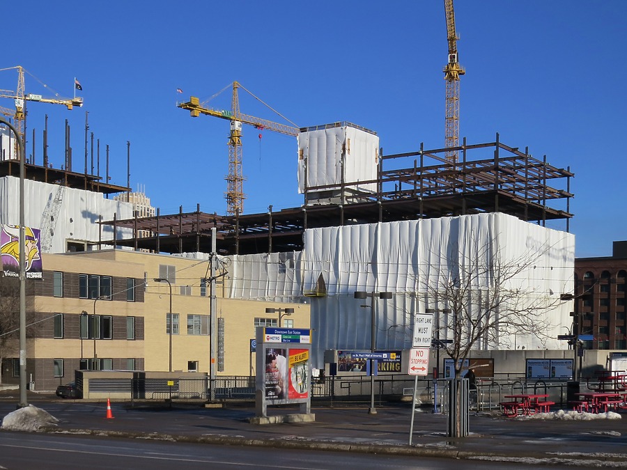 Wells Fargo 600 Tower by James Peacock