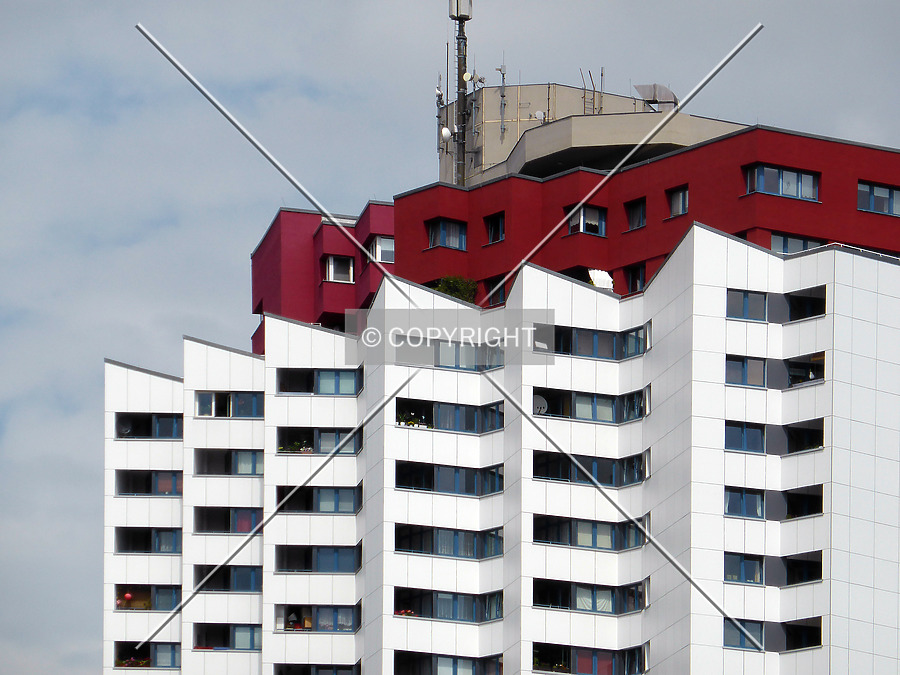 Zwickauer Damm 12 by Nephilim