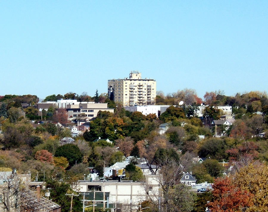 Imperial Gardens Apartments by John Cahill