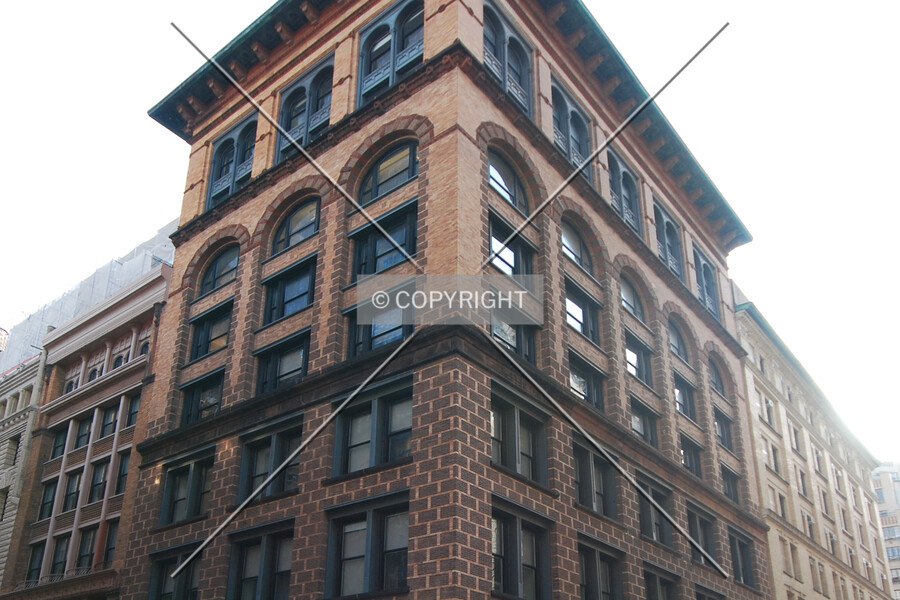 18 Waverly Place