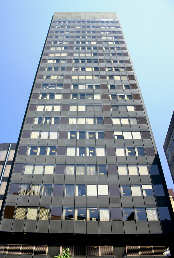 6-8 Bishopsgate by Tristram Compton
