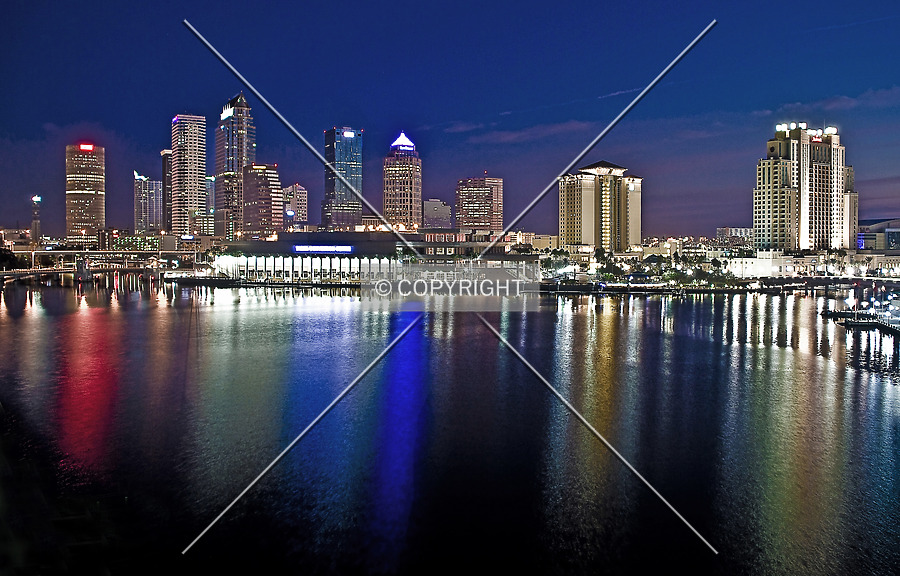 100 North Tampa by Jorge Molina