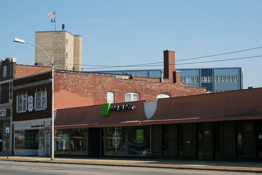 Granite City Steel Building by Ryan Hildebrand