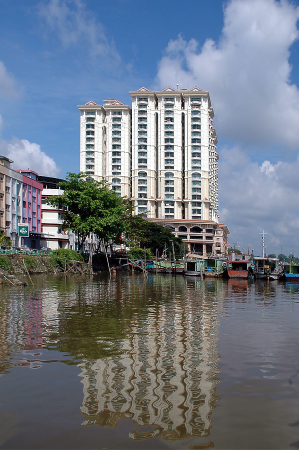 Riverine Emerald Condominium by John Bek