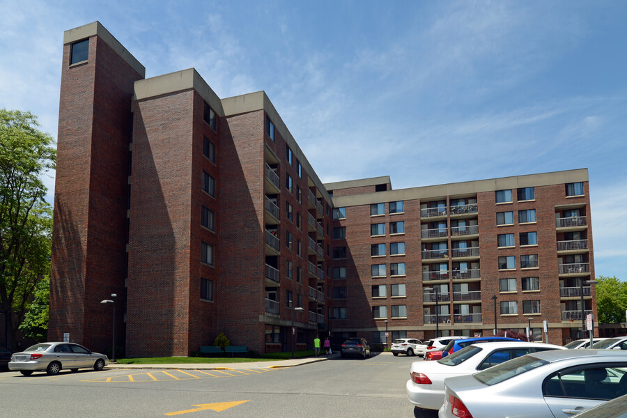 Berkshiretown Apartments - South Building