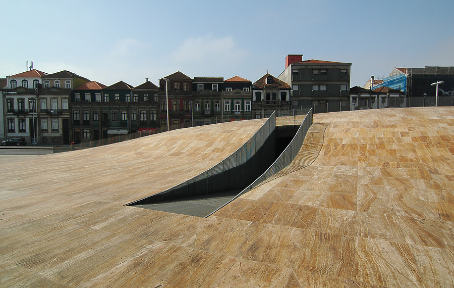 Casa da Música by David Guija
