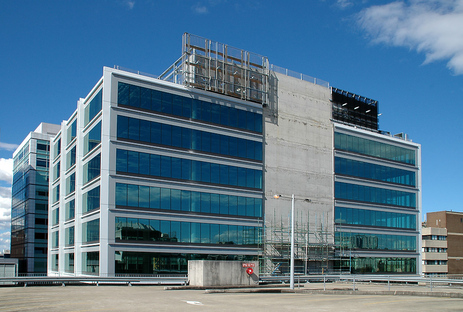 25 Smith Street by John Bek