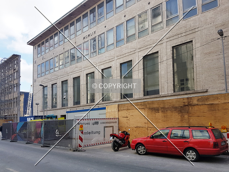 FOUR Frankfurt - Tower 4 by Nephilim