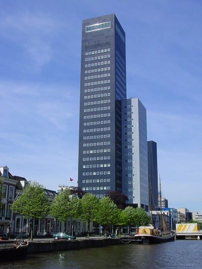 Achmea-Toren by Michiel van Dijk