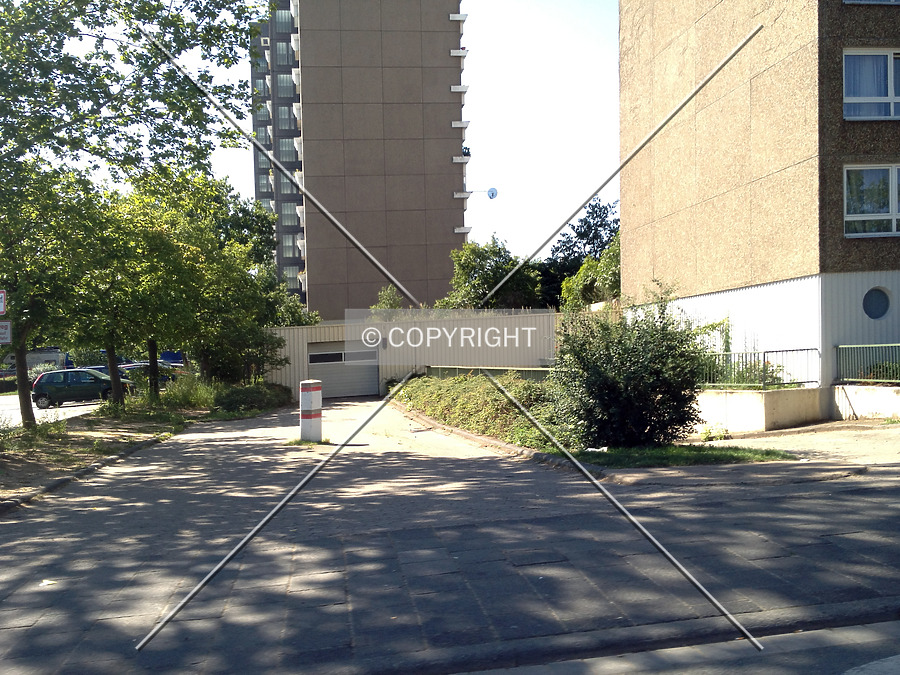 Gruberstraße 2-18 by Nephilim