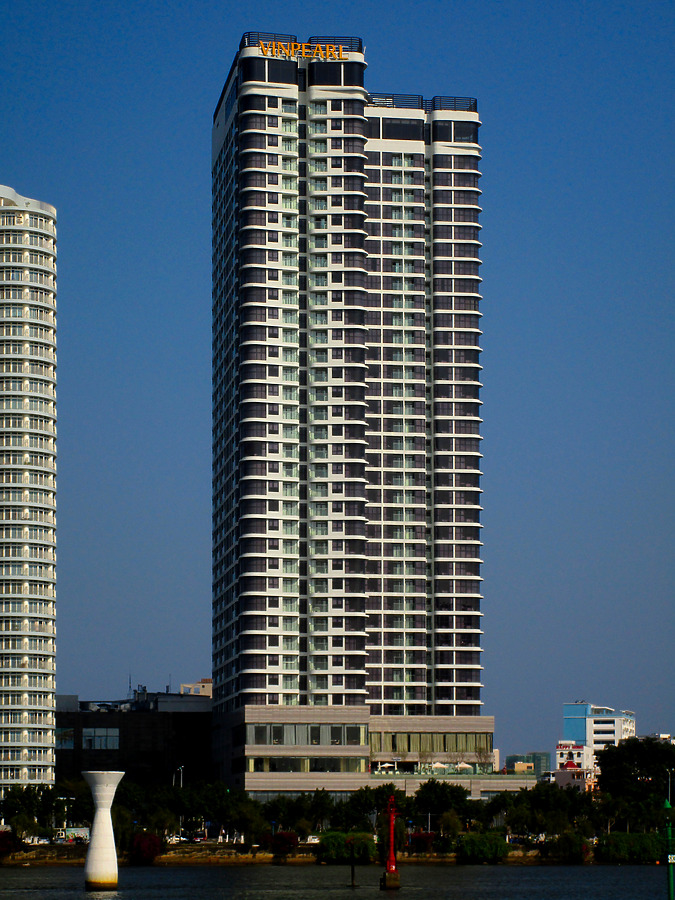 Vinpearl Condotel Riverfront Da Nang by Daniel Kieckhefer