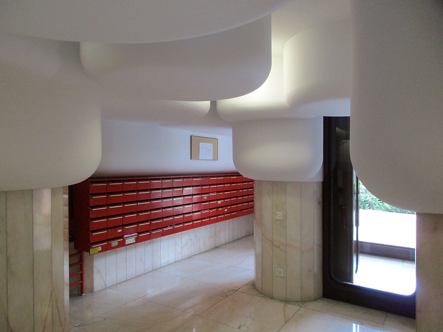 Torres Blancas by Daniel Kieckhefer