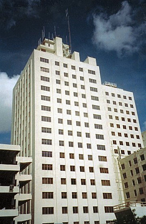 Wilson Plaza West by Kevin Lehnhardt