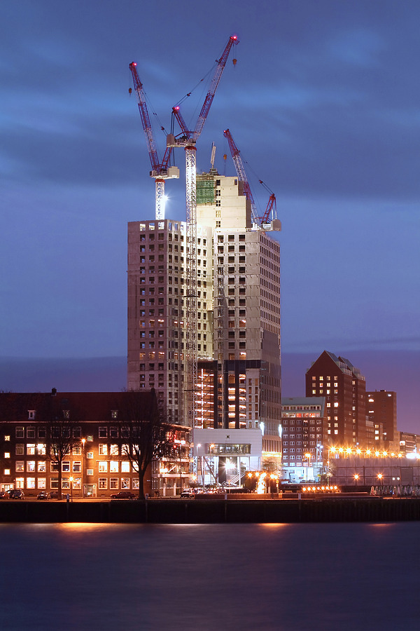 Maastoren by Michiel van Dijk