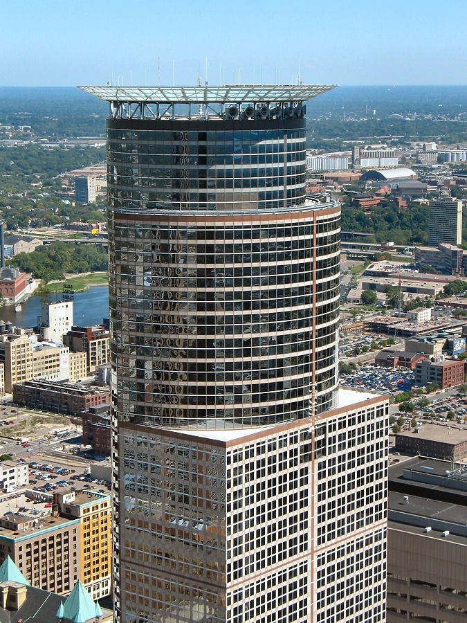Capella Tower by James Peacock