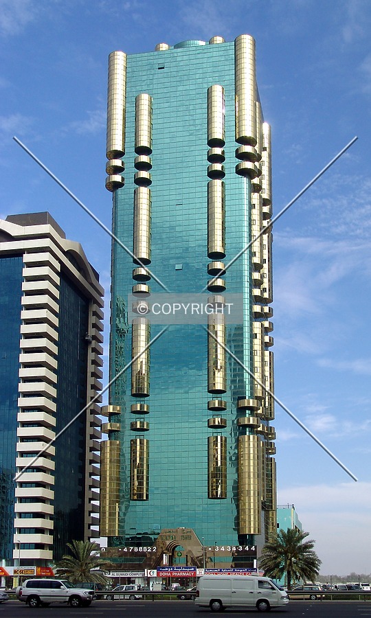 Al Attar Tower by Alexander Ulyanov