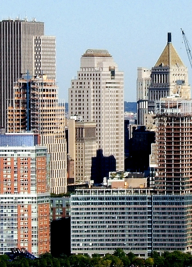 Ted Weiss Federal Building by John Cahill