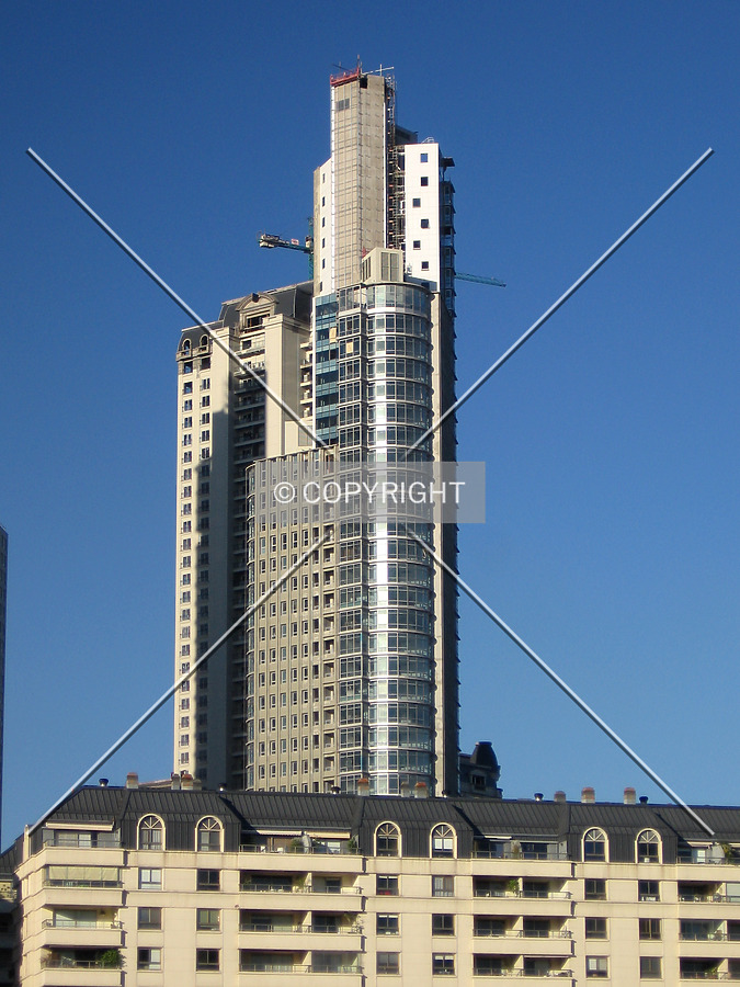 Mulieris torre Sur by Maximiliano Buono