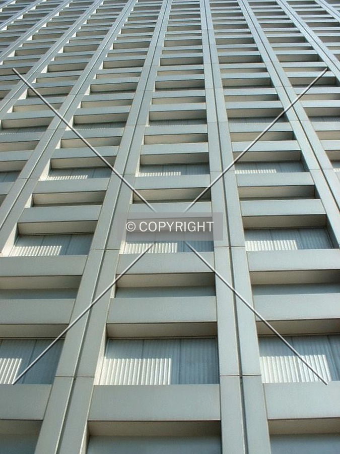 KDDI Building by Andrew Stewart