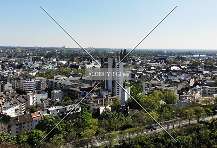 Münsterstraße 8 by Nephilim