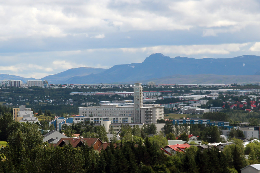 Landspítali Fossvogi by Kjetil Balog