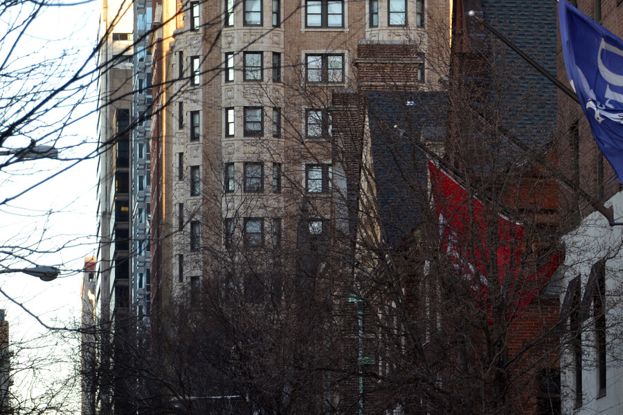 Latham Hotel