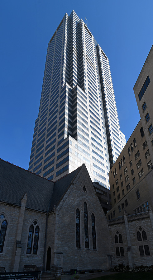 Salesforce Tower by John W. Cahill