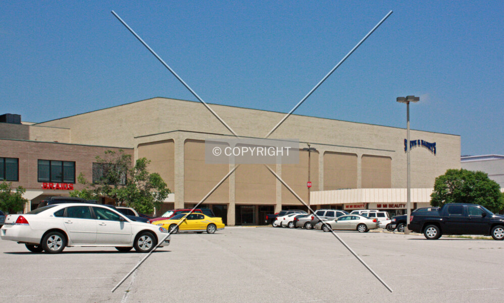 400 Northwest Plaza