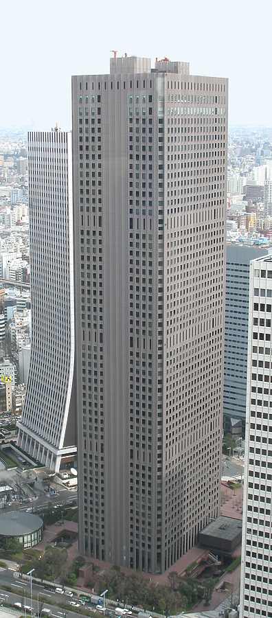 Shinjuku Center Building by Kevin Hemphill