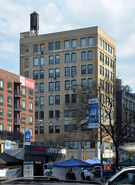 575 Avenue of the Americas