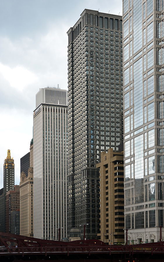 Leo Burnett Building by John W. Cahill