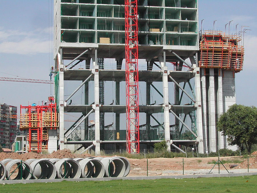 Hesperia Tower by David Guija