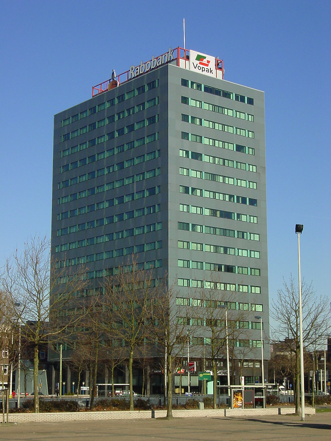 Blaak 333 by Michiel van Dijk