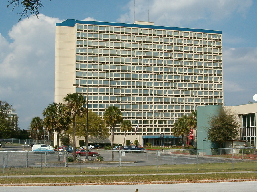 Hogan Creek Towers Apartments by Rodney Gunn