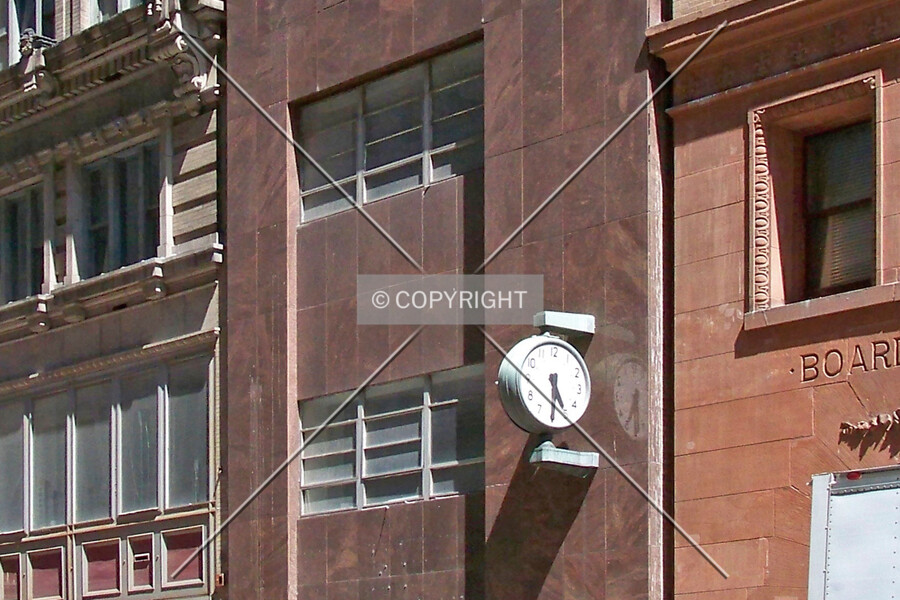 913 Locust Street