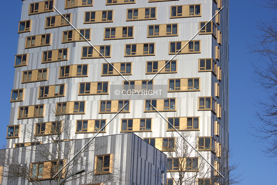 Tour Michel Denis by Florian Barbier