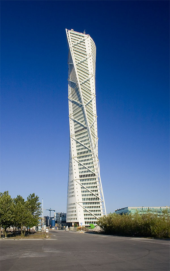 HSB Turning Torso by Pavel Toczynski