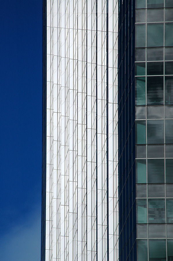 2 Southbank Boulevard by John Bek