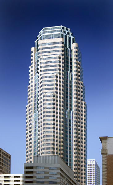 Figueroa at Wilshire